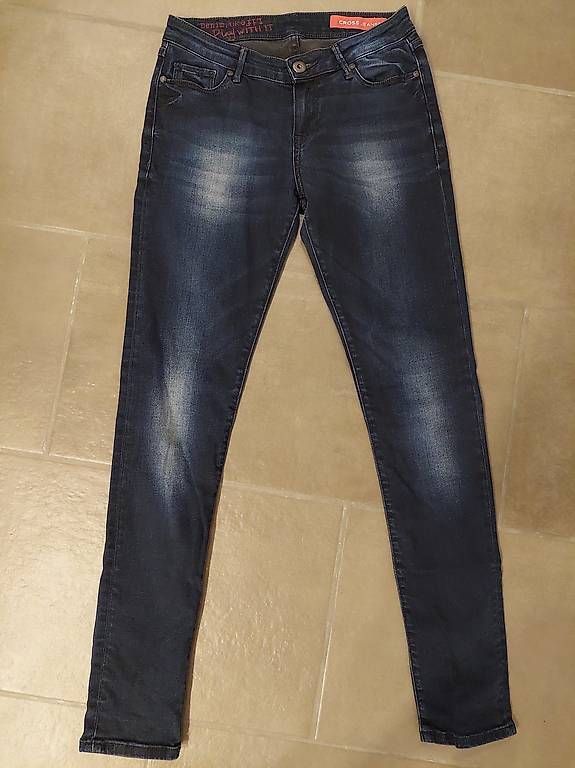 Jeans: Cross Jeans gr. 26 /34 – Usato da Flurlingen venduto da Atea8