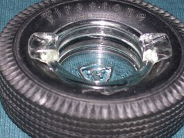 Aschenbecher mit Gummireifen Firestone