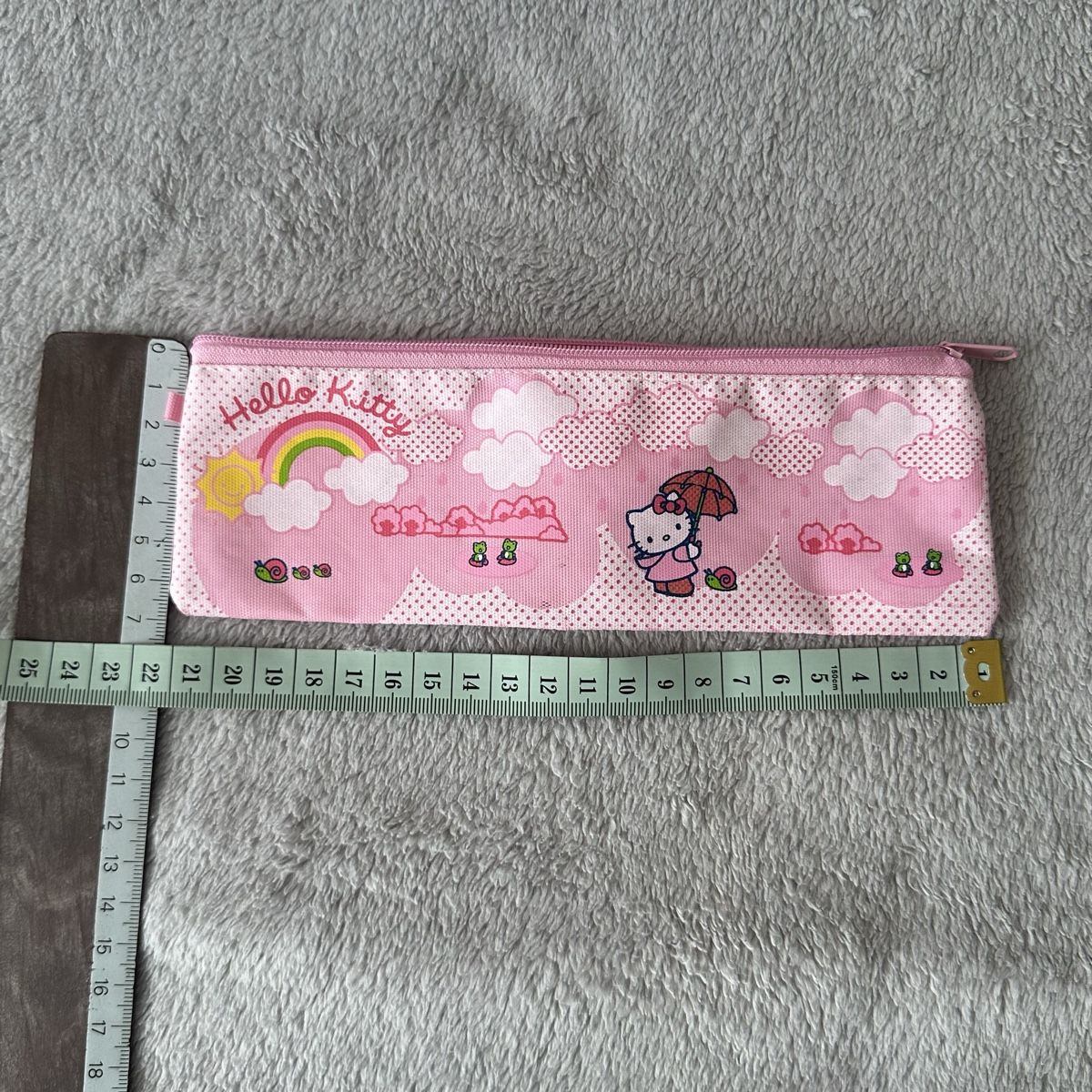 Sanrio Schüler-Etuis: Trousse Hello Kitty Rose – Gebraucht aus Givisiez von dor_xb9k 3