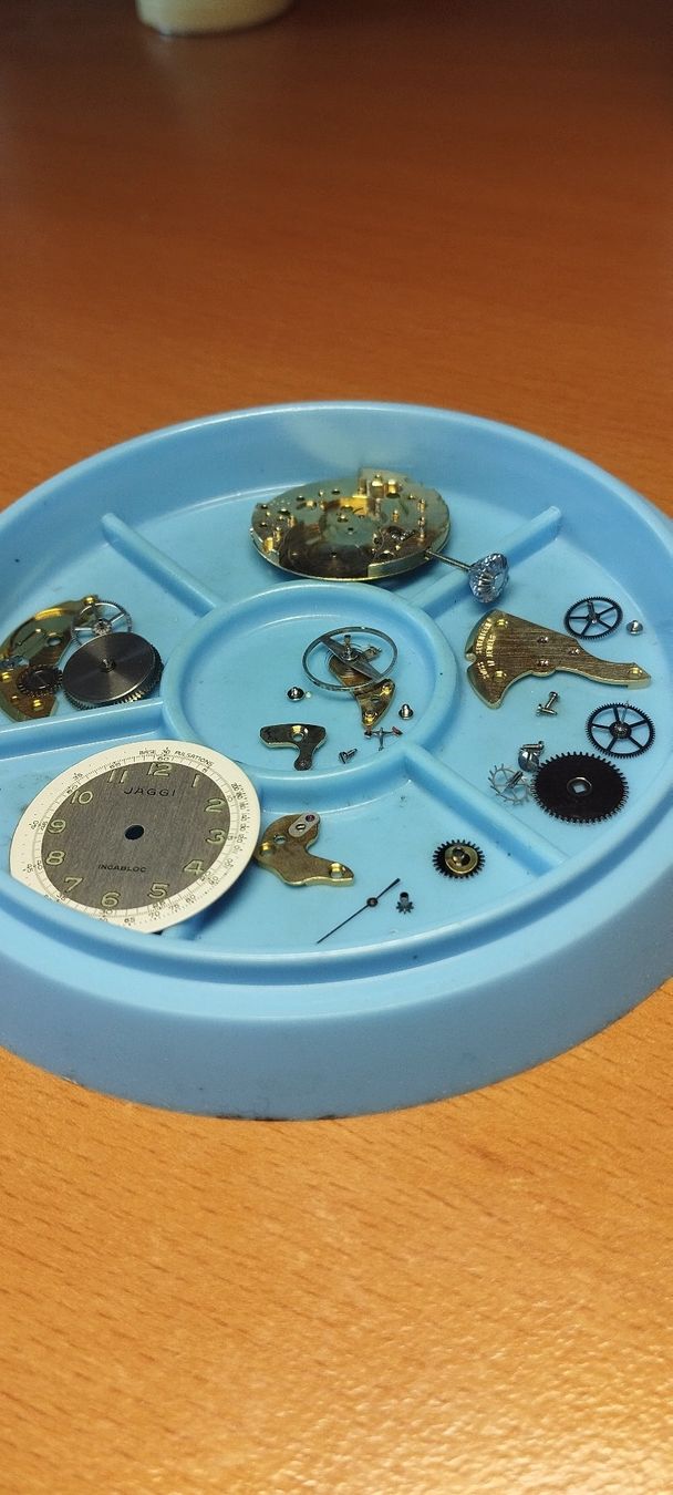 Orologi: montre pendentif infirmière jaggi – Usato da La Chaux-de-Fonds venduto da jac_9llg 6