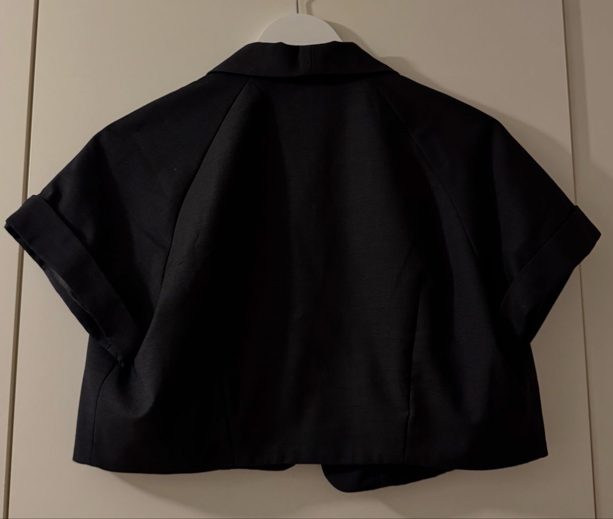 H&M Giacche: H&M Blazer kurzarm dunkelblau, Grösse 44 – Nuovo (secondo la descrizione) da Tuggen venduto da jess_gls06 2