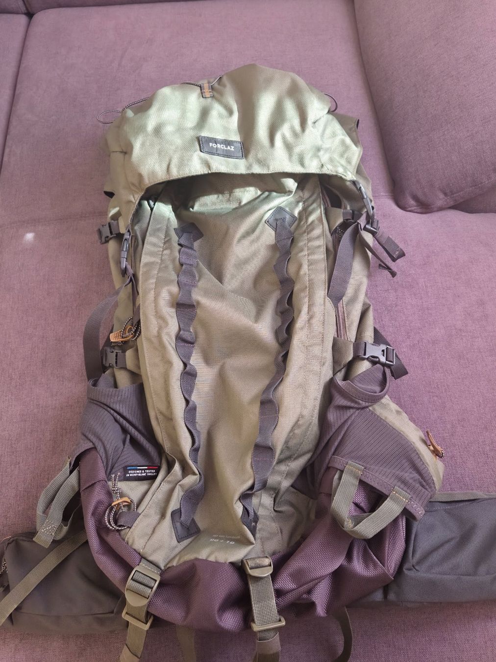 Zaini: Trekkingrucksack Forclaz 100lt. – Usato da Agarn venduto da loetsnic