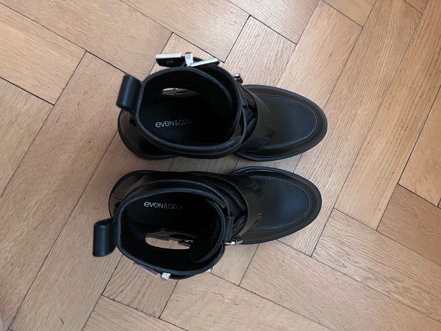 Damenschuhe: Cowboy-/Bikerstiefelette mit cut-outs Gr. 36 – Neu (gemäss Beschreibung) aus Basel von Nath- 4