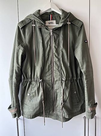 Tommy Hilfiger Übergangsjacke / Grösse M- guter Zustand