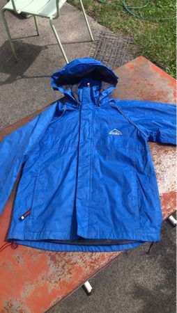 McKinley Regenjacke blau Grösse  152 gebrauchter Zustand