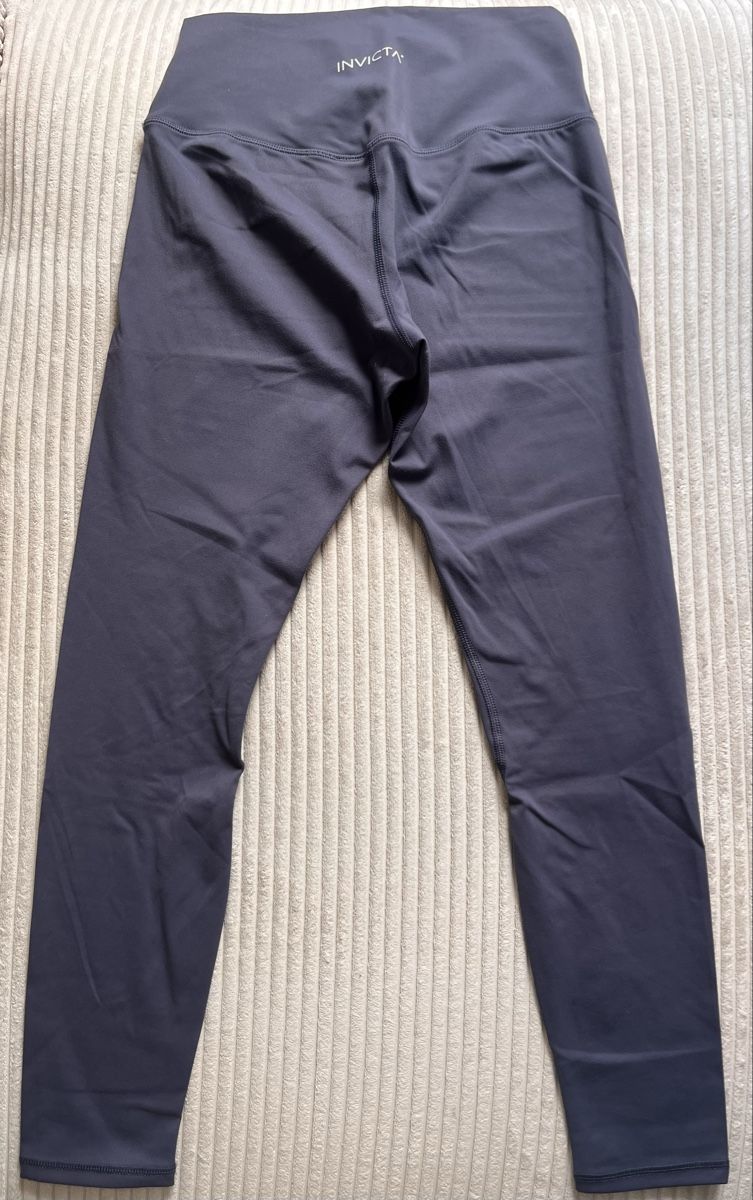 Leggings: Sportleggins Invicta – Usato da Basel venduto da Laura_Noemi 1
