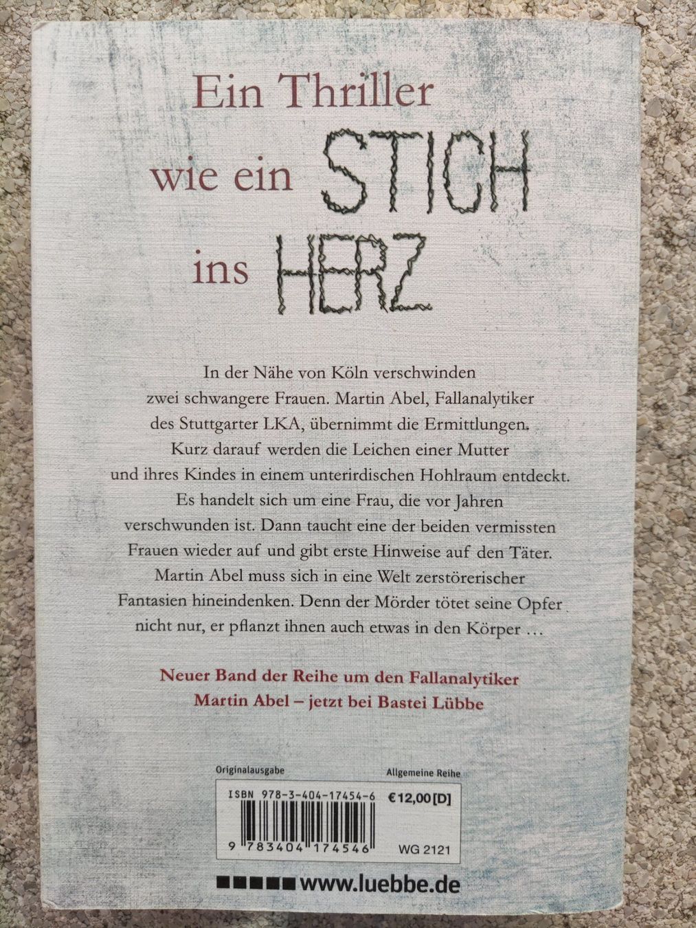 Bücher: Rainer Löffler Der Näher – Gebraucht aus Basel von Alacant 1