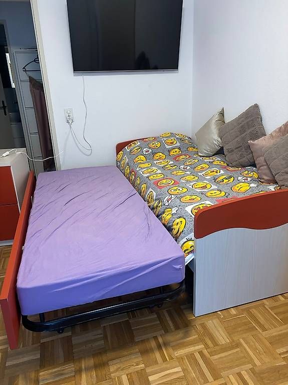 Letti: Vendo letto + comodino  – Usato da Taverne venduto da nic_hql2 2