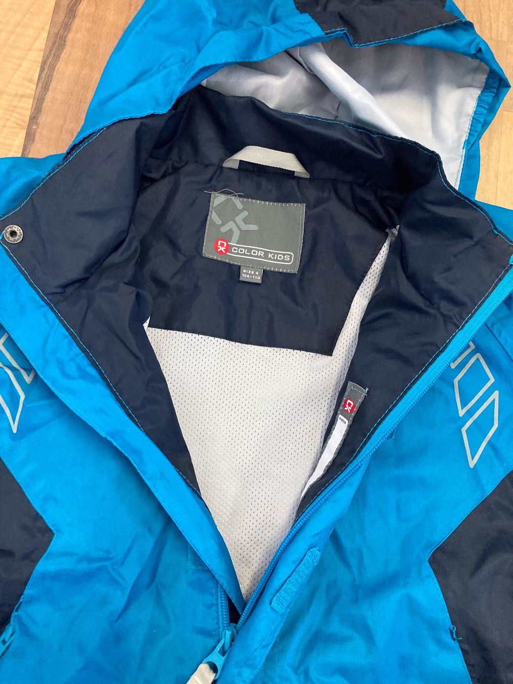 Giacche & Cappotti: Regenjacke Knaben blau 104-110 – Usato da Schötz venduto da Jekyll666 3