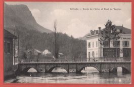 Vallorbe - Bords de l'Orbe avec Pharmacie - ca. 1915