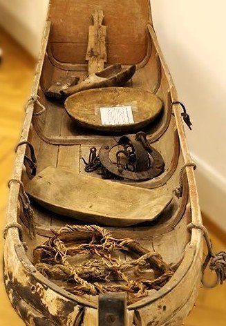 Tutte le decorazioni: Historischer, musealer "ACKIA"-Rentierschlitten der Samen !! – Usato da Bern venduto da Fair.Kauf 6