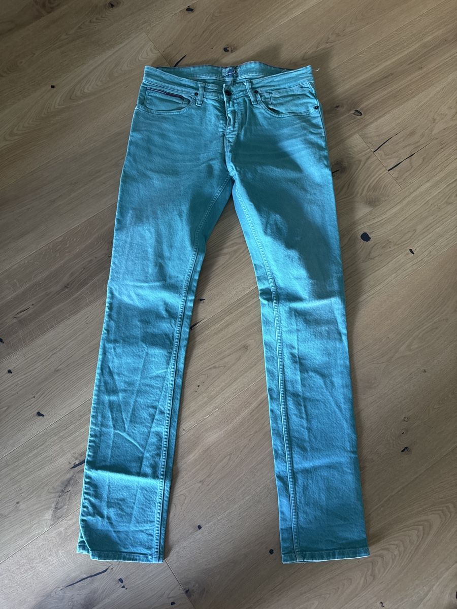 Tommy Hilfiger Jeans: Tommy Hilfiger Jeans 33/36 grün – Usato da Eschikofen venduto da Kesper89