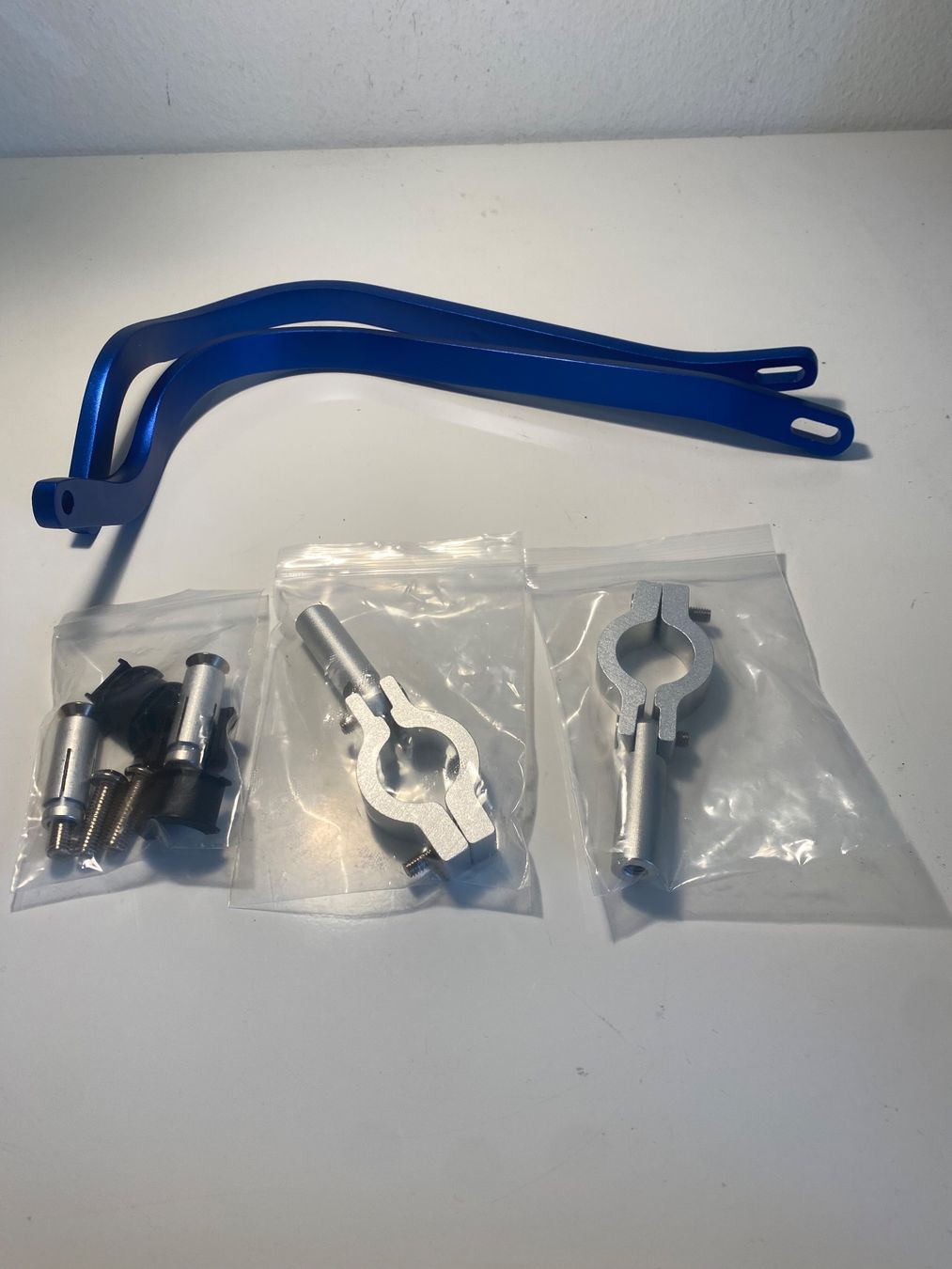 Tutti i ricambio per moto: Handguards Motorrad NEU – Nuovo e nell'imballaggio originale da Kriens venduto da draussen-zu-hause 1