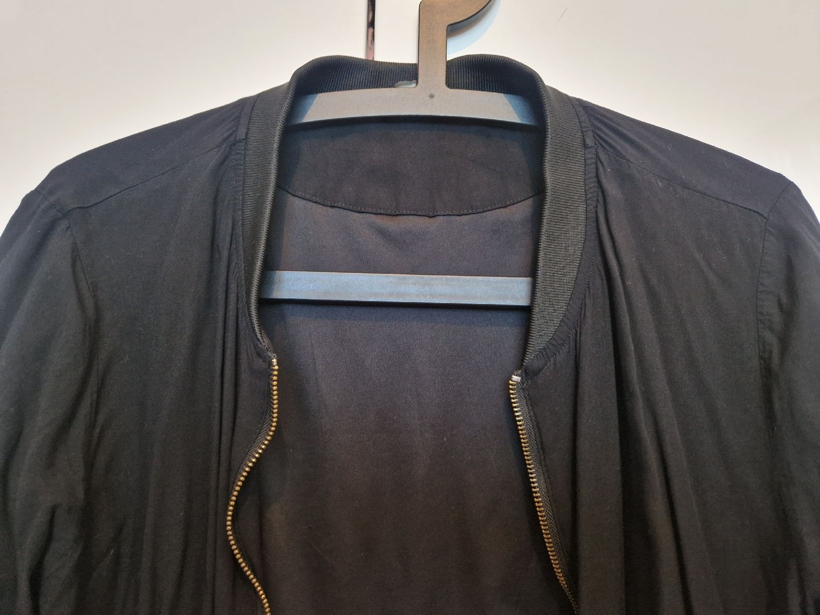 Only Giacche: ONLY Jacke Bomberjacke schwarz Gr. 38 – Usato da Reinach BL venduto da Tinkerbelly27 1