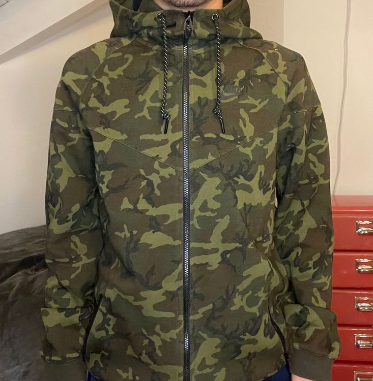 Nike Tech Camouflage | Kaufen auf Ricardo