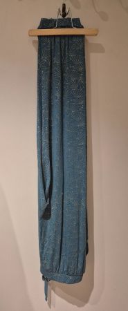 BELDONA Leichte Hose, Gr. L, blau türkis, Glitzer-Muster,