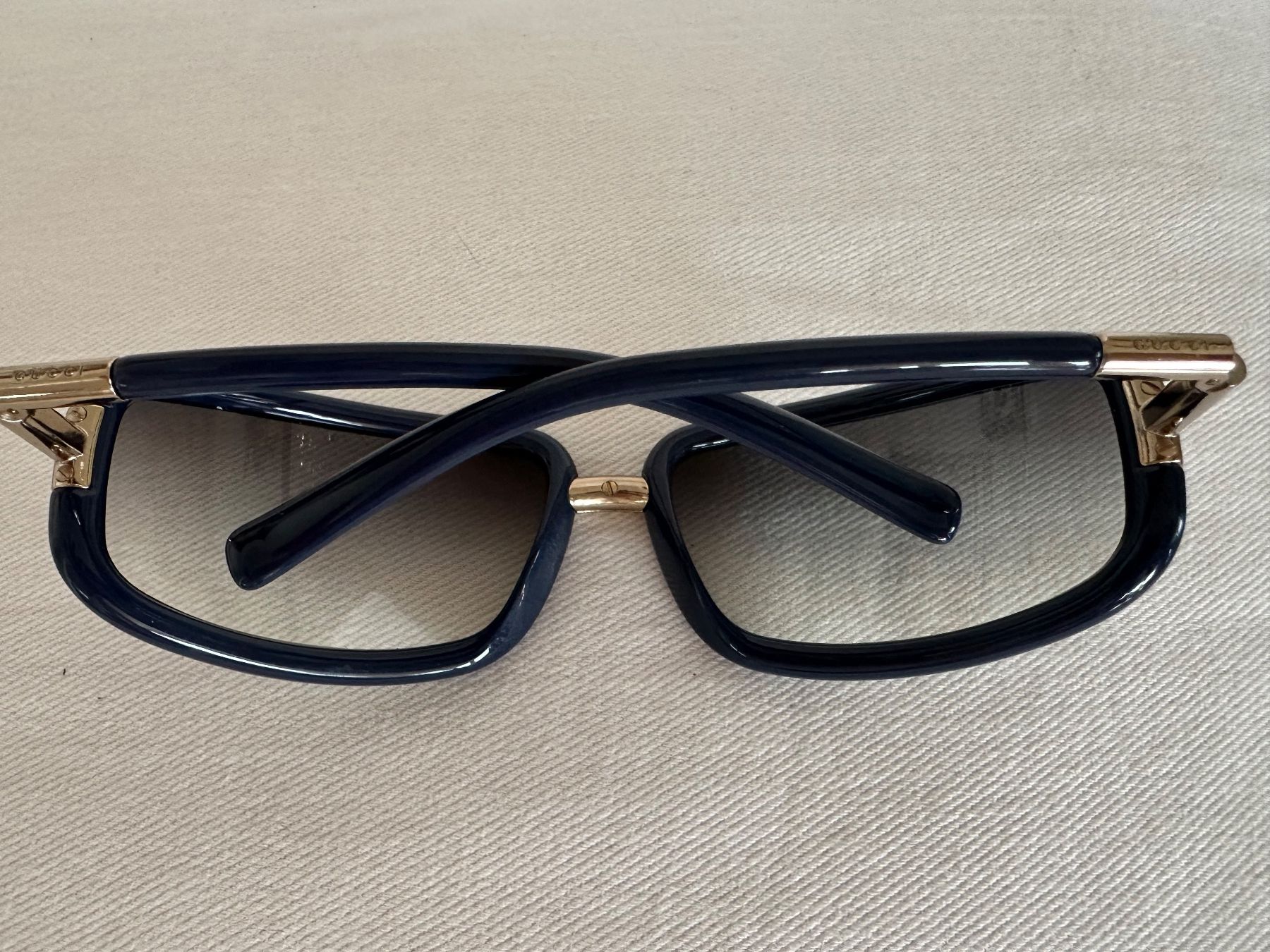 Gucci Occhiali & Lenti: Gucci Sonnenbrille dunkelblau – Usato da Altendorf venduto da davos_7270 1