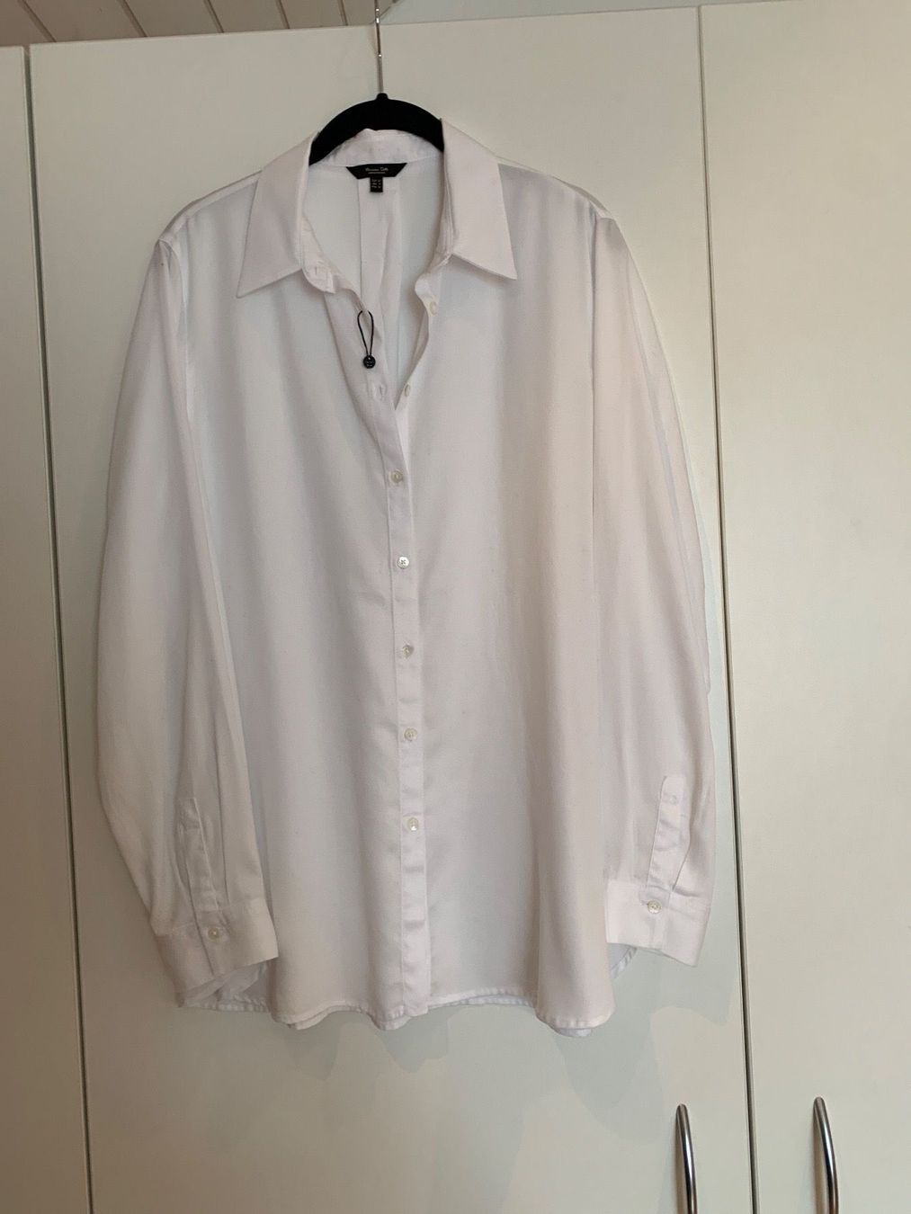 Massimo Dutti Camicette: Neue Longbluse von Massimo Dutti – Nuovo (secondo la descrizione) da Geuensee venduto da Gagisi