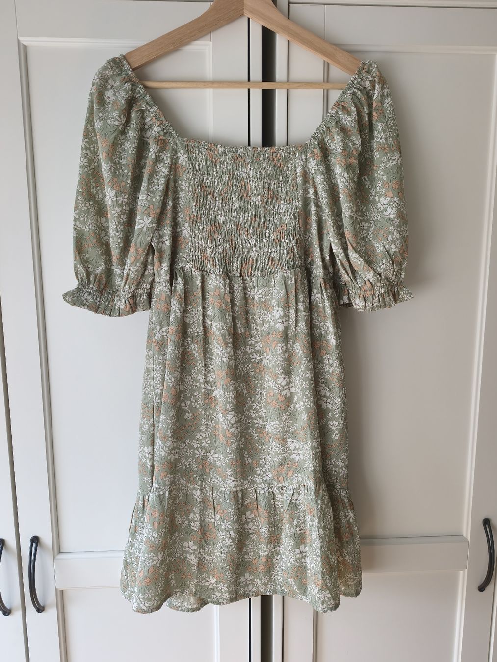 Vestiti: Summer Dress, flower print  – Usato da Zürich venduto da nir_n9jc 2