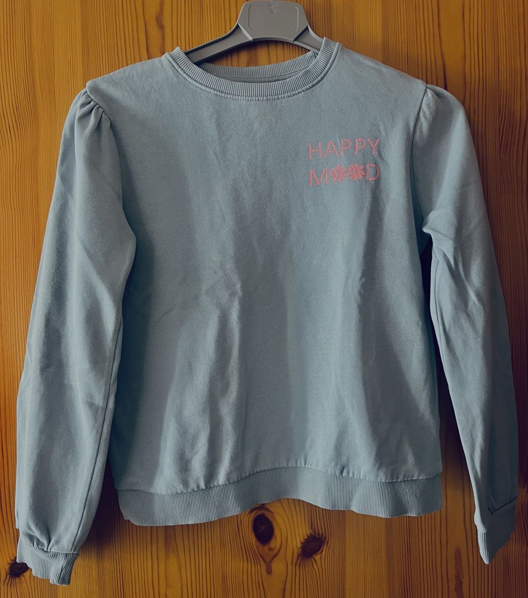 Pullover & Sweatshirts: Pull kiabi size 144 – Gebraucht aus Saas-Fee von Marienelly19