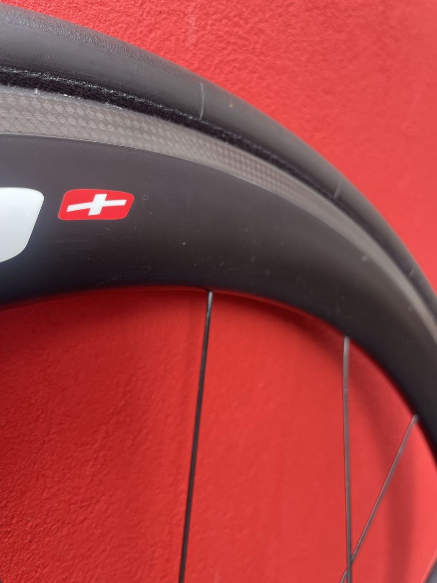 Edco Pneus & Roues: Roues carbone Edco 50  – D'occasion à Chézard-St-Martin par GJelo 6