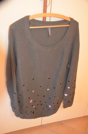 TAILLE 48-50 - PULLOVER NEU MIT HERZ
