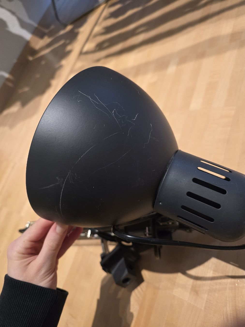 Ikea Lampade: IKEA Arbeitsleuchte, dunkelgrau – Usato da Basel venduto da Mirriemmba 1