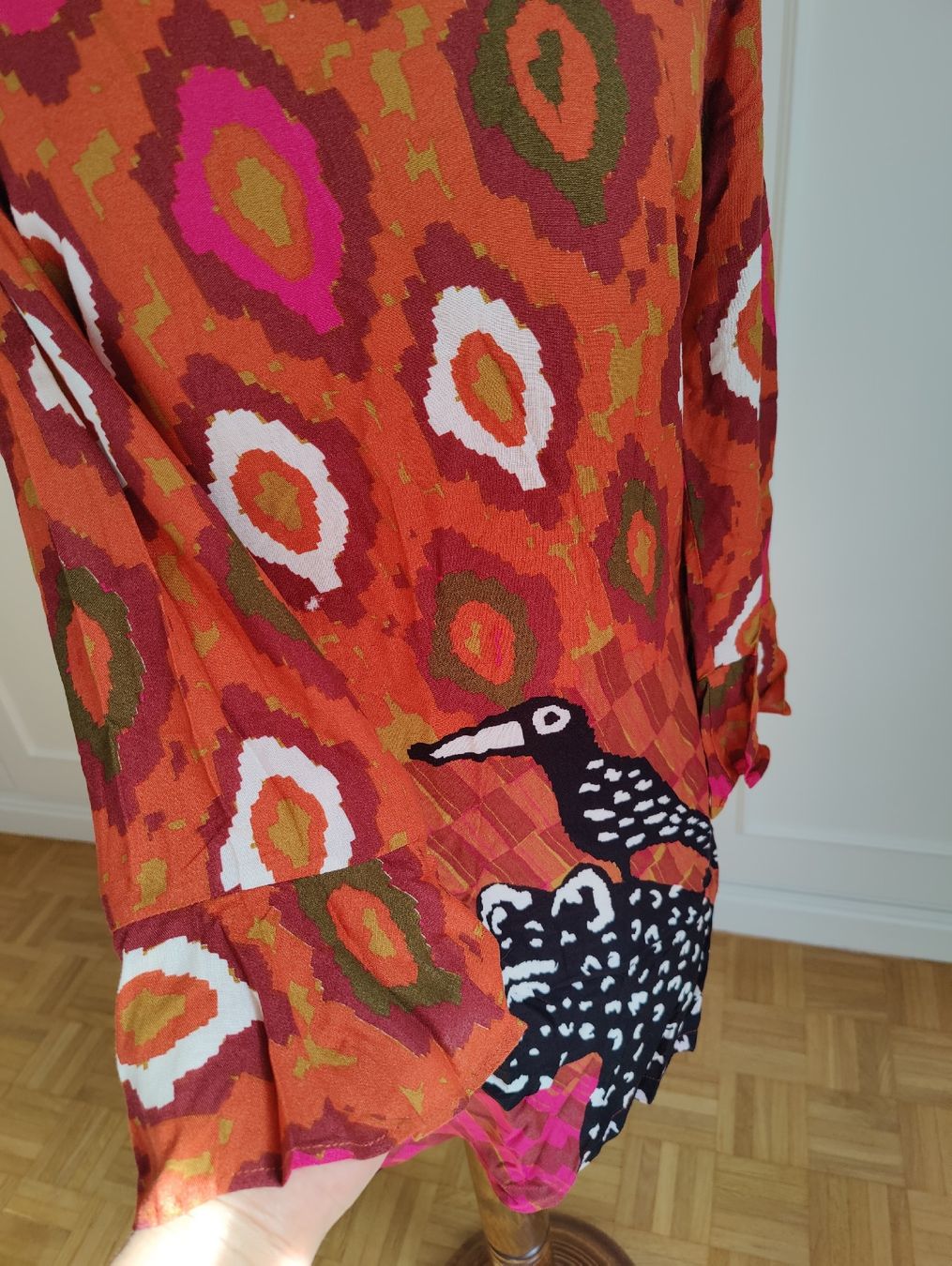 Vestiti: Seventies Patterned Long Sleeve Mini Dress – Usato da La Tour-de-Peilz venduto da dAutrefois 4