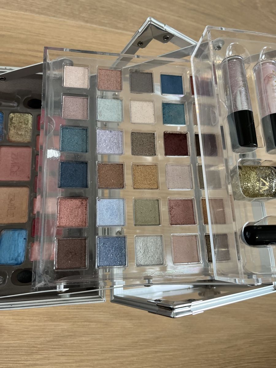 Make-up: Schminkkoffer – Usato da Weesen venduto da mad_q9gh 8