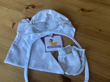 My little duckling bonnet+moufles, taille 0-3 mois, neuf!