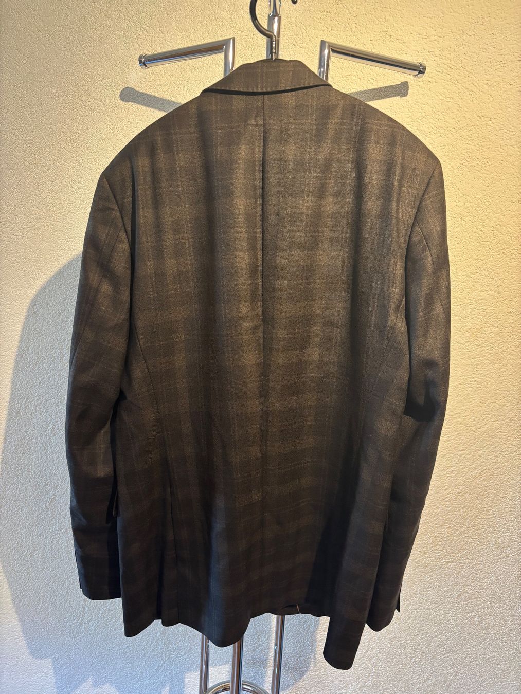 Completi: HUGO BOSS Guabello Sakko Grösse 98 – Usato da Basel venduto da Smash050 1