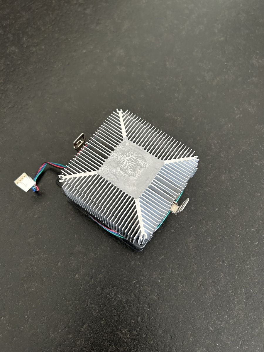 PC: CSL CPU Kühler – Usato da Niederhelfenschwil venduto da Anna-1212 4