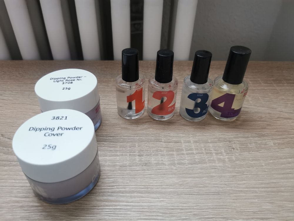 Nail Dipping System (Gebraucht) in Aadorf für CHF 5 – mit Lieferung auf ...