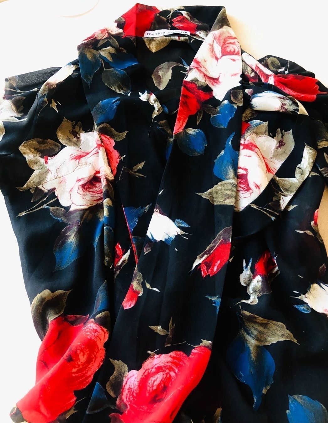 Chemisiers: FRANKIE MORELLO Milano blouse S/36 – D'occasion à Zürich par Angela_Fashion_Lover 4