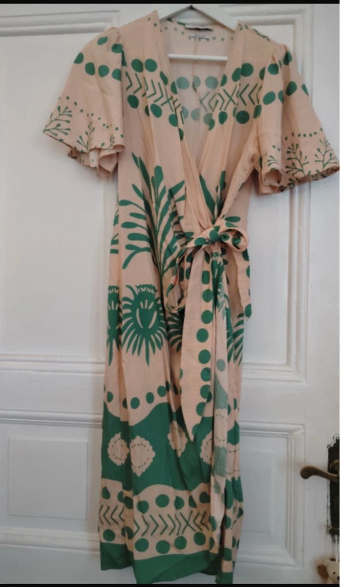 Robes: Robe d’été cache-cœur – Neuf (Voir description) à Le Locle par tchanatakoua 1