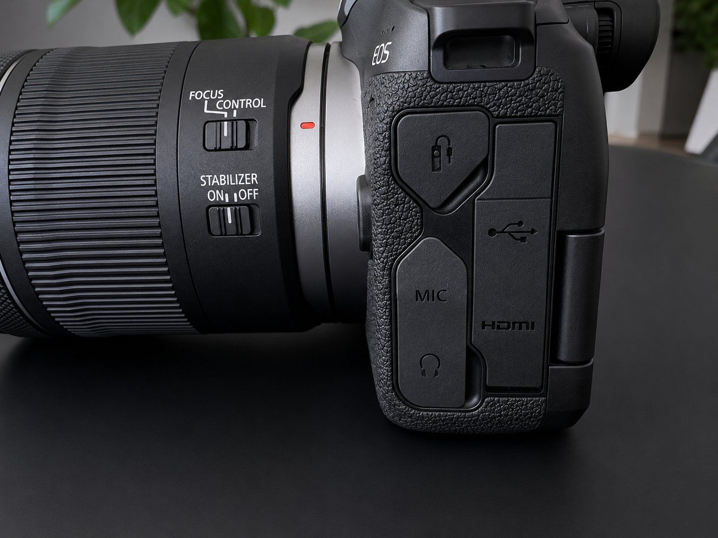 Canon Fotocamera: Canon EOS R Vollformatcam - RF 24-105mm Objektiv & Stativ – Usato da Steffisburg venduto da Octabrain 3
