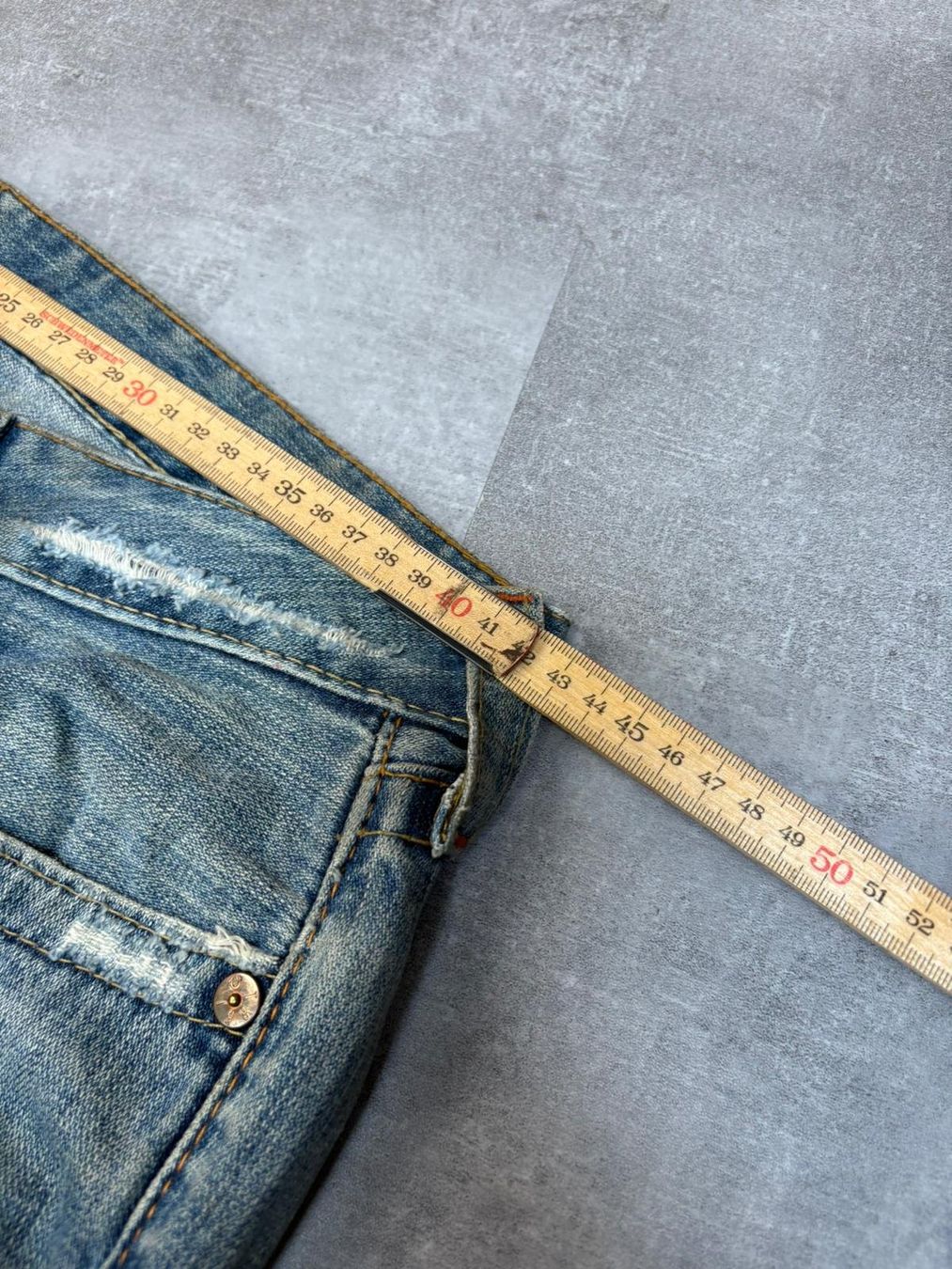 True Religion Jeans: True Religion Bootcut Flared Jeans - Grösse L/28 – Nuovo (secondo la descrizione) da Werdenberg venduto da hase.vintage 6