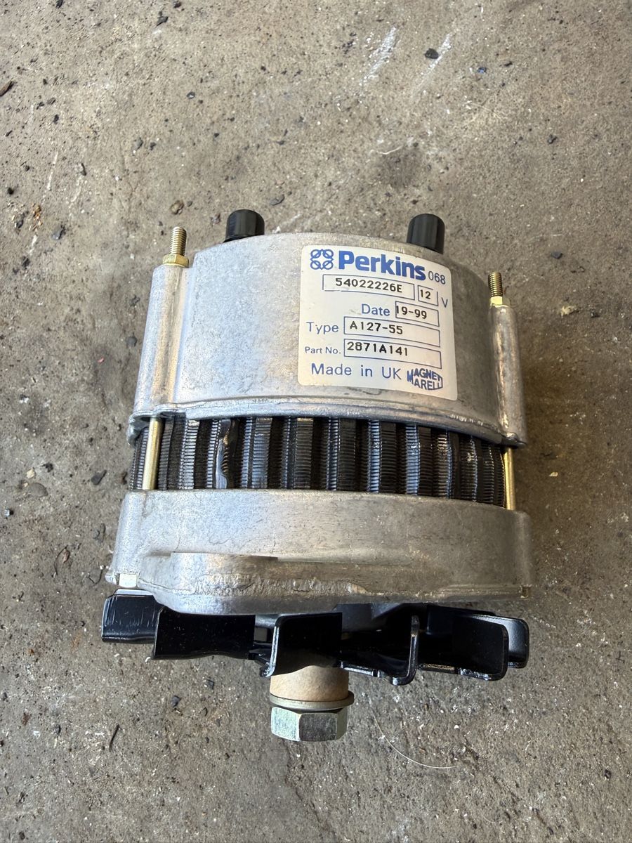Tutti pezzi di ricambio auto: Lichtmaschine / Alternator – Usato da St. Gallen venduto da n13m4nn5