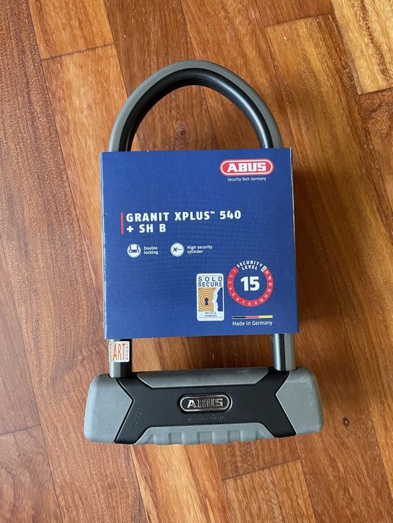 Abus Granit XPlus 540 U-Lock 109x300mm - Bikes For All