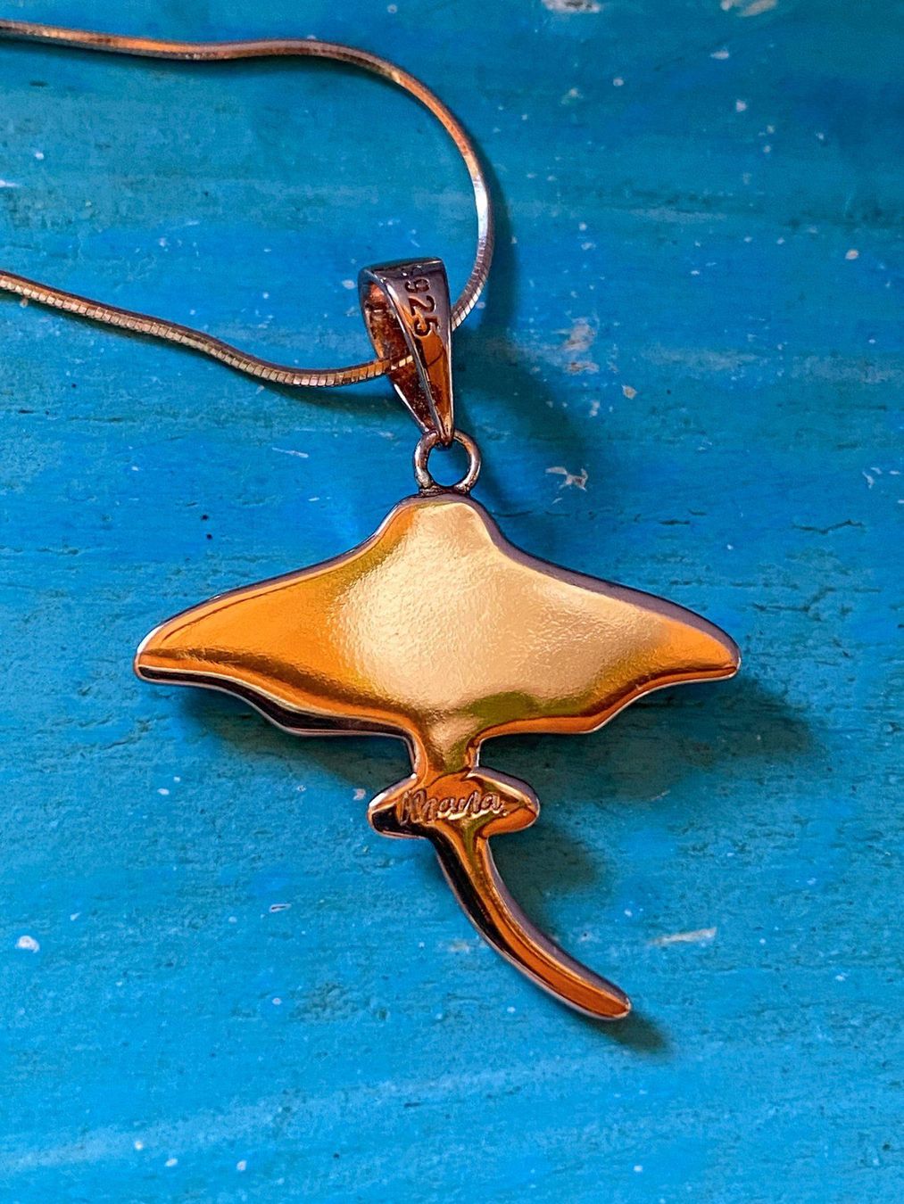 Catenine: Collier Raie Manta en Argent – Nuovo e nell'imballaggio originale da Châbles FR venduto da Cinematics 2