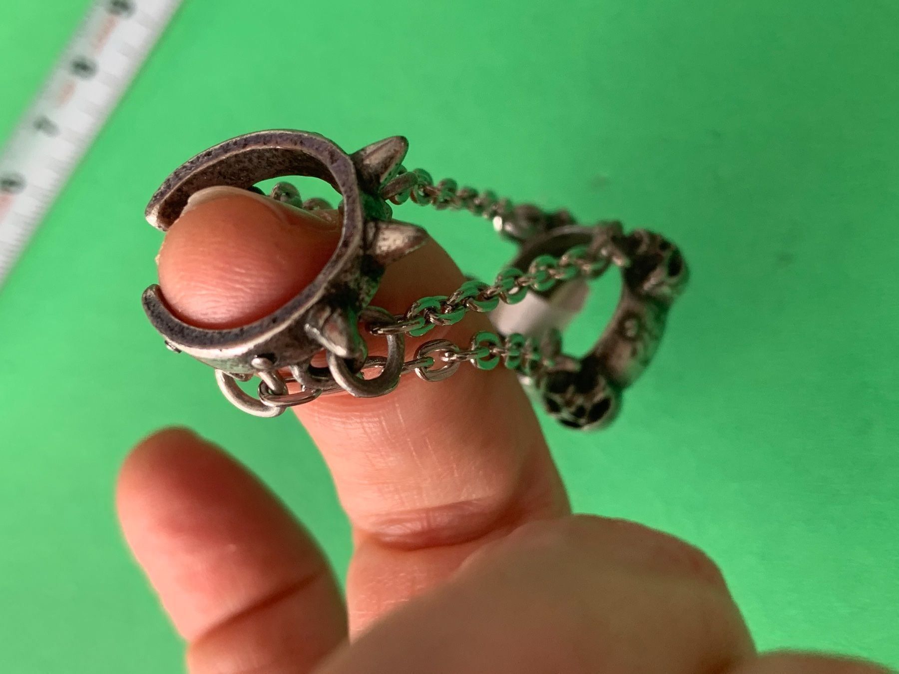 Boucles d'oreille: Fingerring totenköpfe gothisch!!!!! – D'occasion à Dittingen par Bijoubelle 6