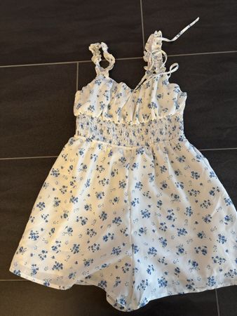 Weisser Blumen-Jumpsuit