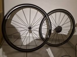 DT Swiss R20 Dicut Rennrad-Laufräder