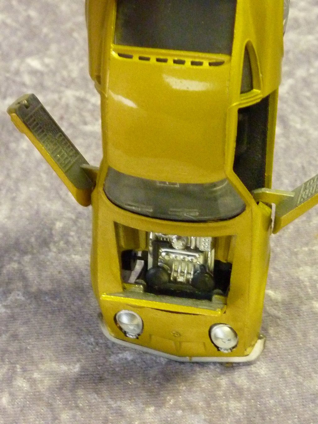 Gama Modellini d'auto: Opel GT 1:43 – Usato da Dürrenäsch venduto da modellautos4you 3