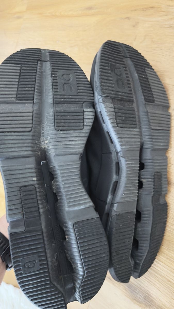 On Herrenschuhe: On Cloudnova 2 CloudTec Speedboard ® All Black Running – Gebraucht aus Kriens von Ileriadiamore 4