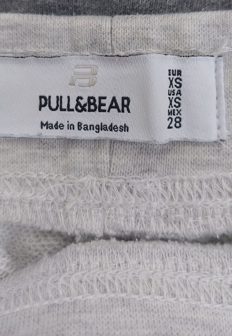 Pull&Bear Kleiderpakete & -sets: Jungs-Shorts Gr. 28 XS – Gebraucht aus Siebnen von Rowiron 1