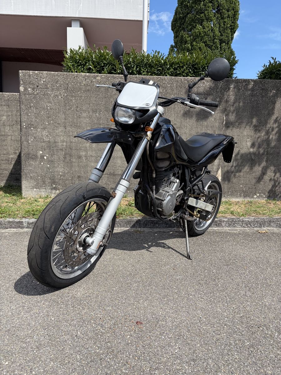 Beta Strada: Beta M4 Supermoto – Usato da Däniken SO venduto da km87
