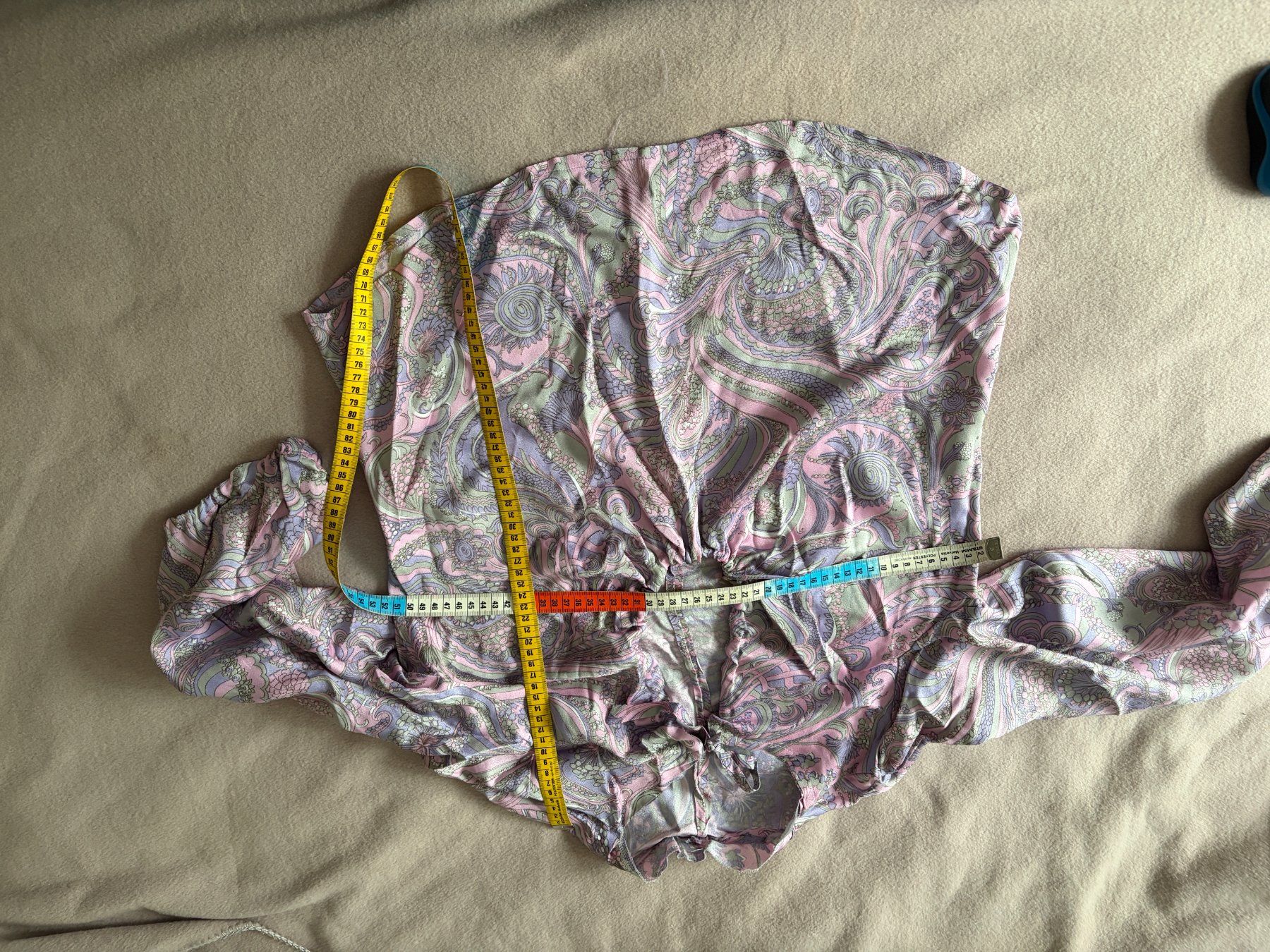 Blusen: Seide Bluse S-M – Gebraucht aus Liestal von aarroon 3