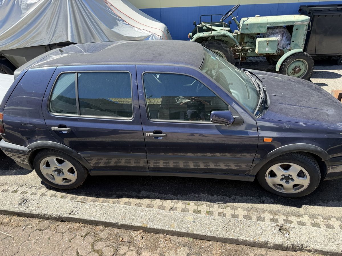 VW Autos: Volkswagen Golf VR6 VW Auto car Oldtimer  – Gebraucht aus Prosito von Danielehh
