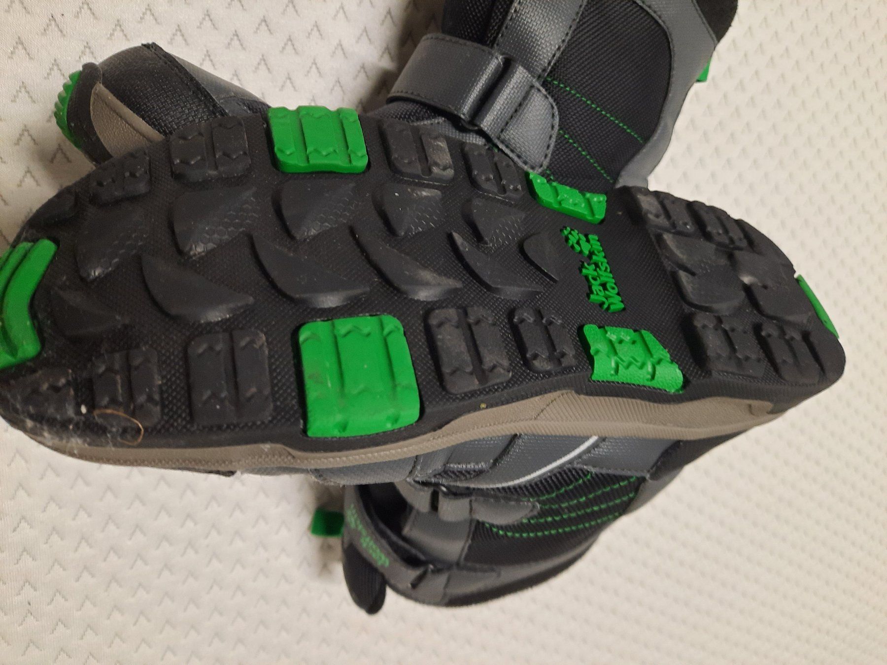 Scarpe per ragazzi: Winterschuhe Jack Wolfskin Gr. 37 – Usato da Rothrist venduto da Ellie 3